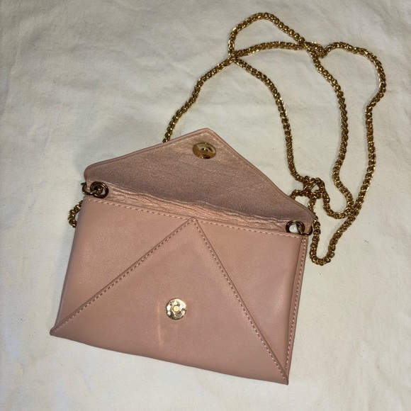 Forever 21 small pink envelope crossbody purse with gold chain. - Picture 3 of 3